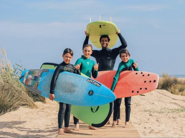 Niños y jóvenes en Barcelona
